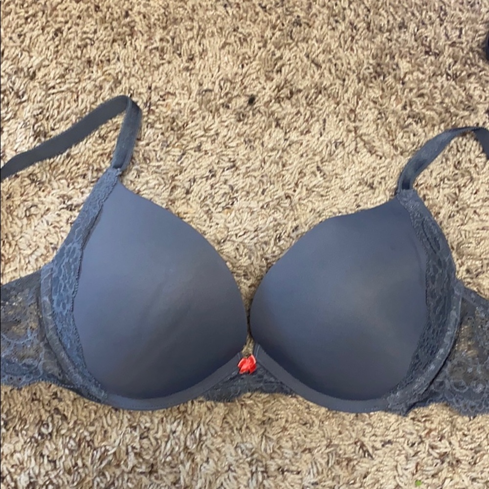 Victoria’s Secret Dream Angels Lace Push Up Bra